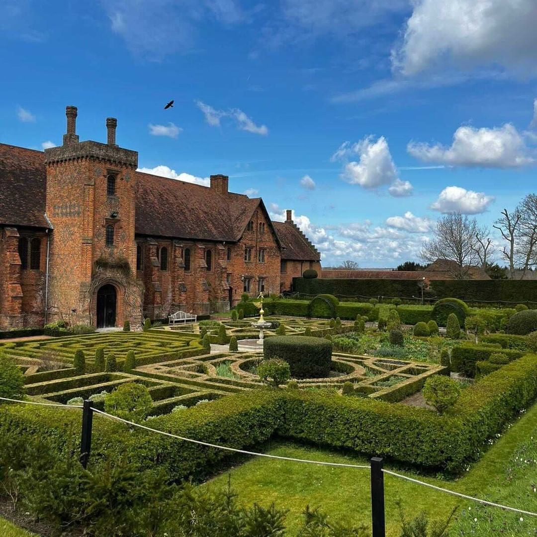 Hatfield House The Crown Filming Locations